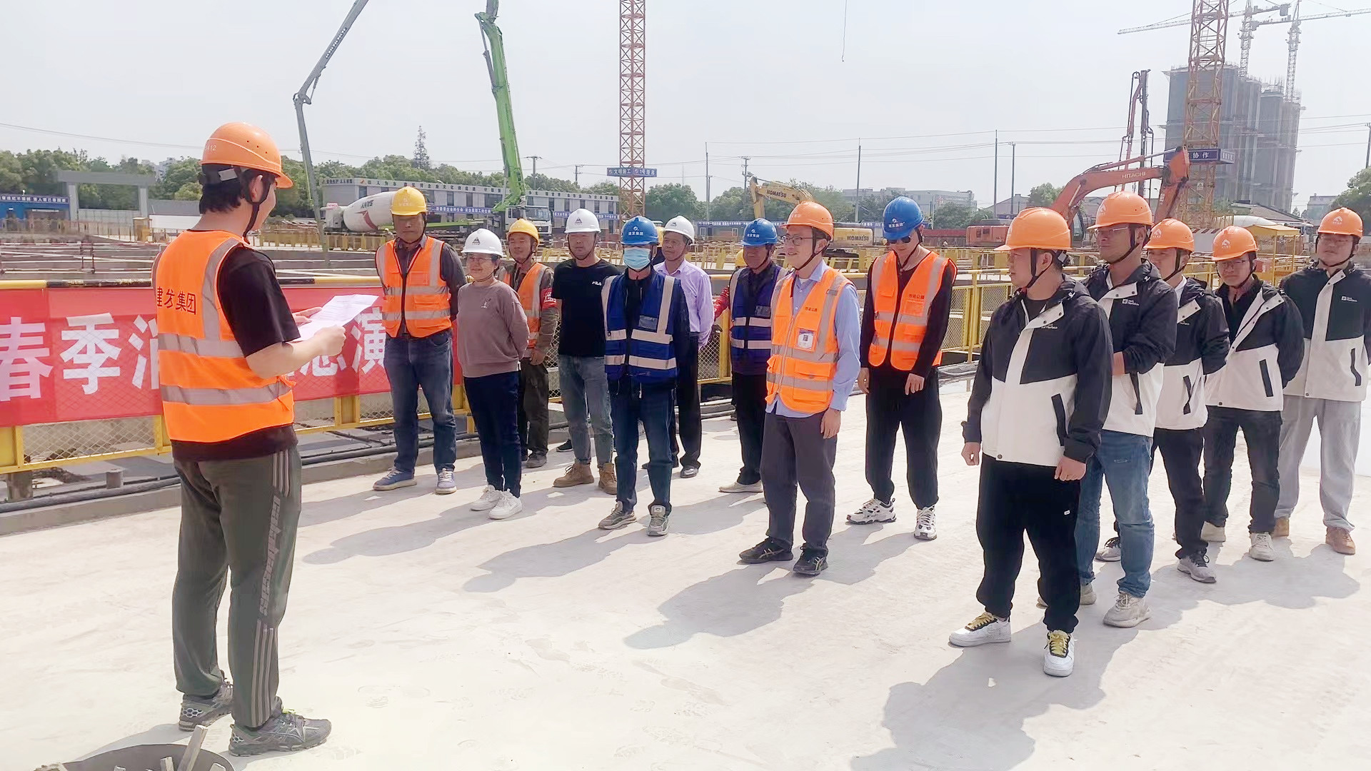 開展消防演練 筑牢安全防線