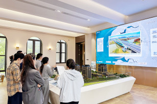 交流分享促提升 且行且思共成長