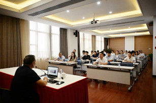 正能量 有收獲 這場(chǎng)勞模宣講鼓人心