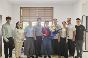 憶往昔 賀榮休 這場退休歡送會溫情滿滿